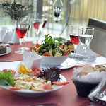 Rhiss Bostanci Hotel