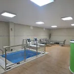 Rhiss Bostanci