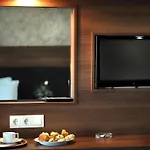 Rhiss Bostanci Istanbul