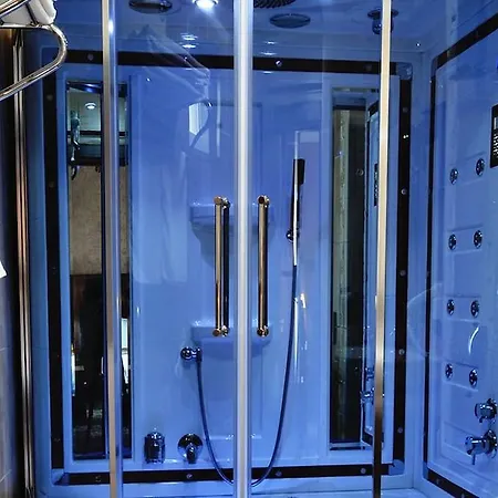 Rhiss Bostanci Hotel 3*