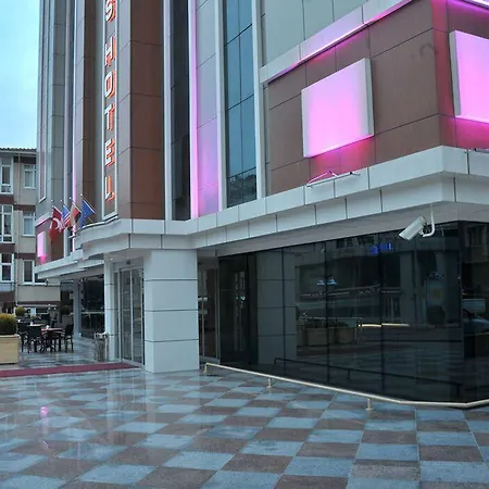 Rhiss Bostanci מלון איסטמבול