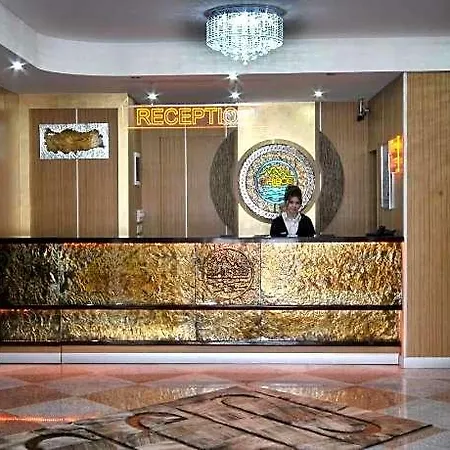 Rhiss Bostanci