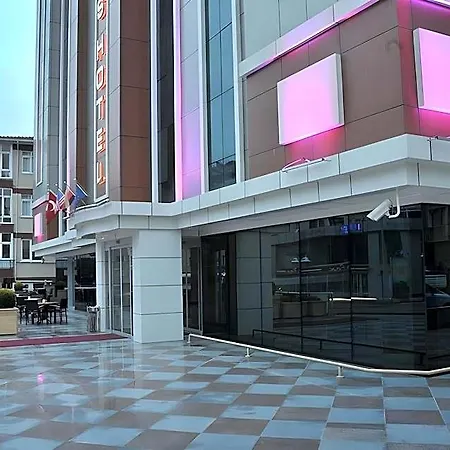 Rhiss Bostanci Hotel 3*