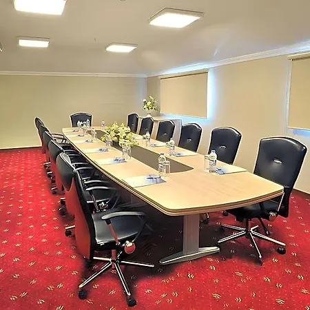 Rhiss Bostanci Istanbul