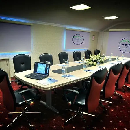 Rhiss Bostanci Hotel