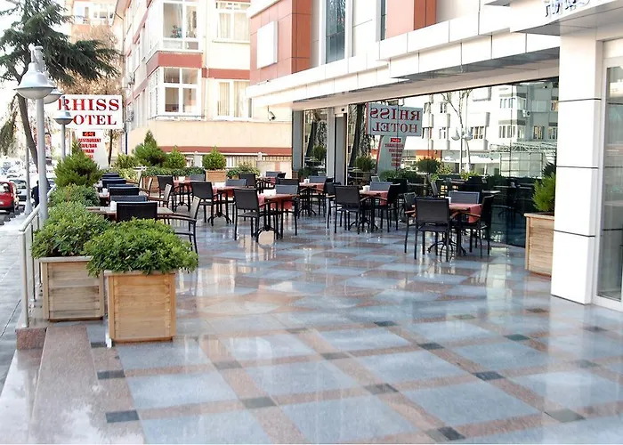 فندق Rhiss Bostanci
