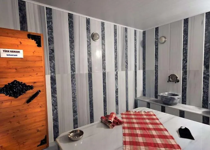 Rhiss Bostanci فندق