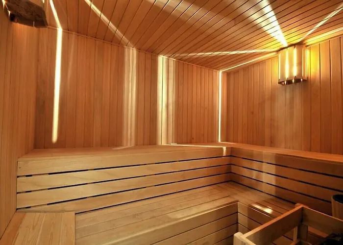 Rhiss Bostanci اسطنبول