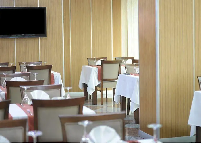 Rhiss Bostanci Stambuł