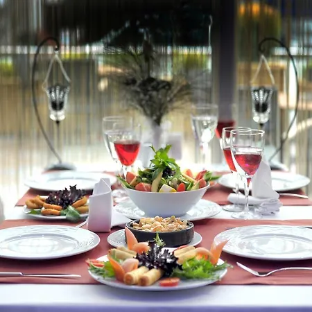 Rhiss Bostanci 3* Istanbul